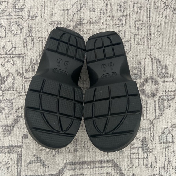 Crocs Platform Slides - Picture 5 of 5